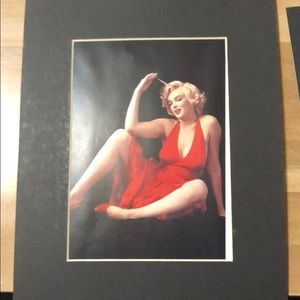 Marilyn Monroe pictures in cardboard frame